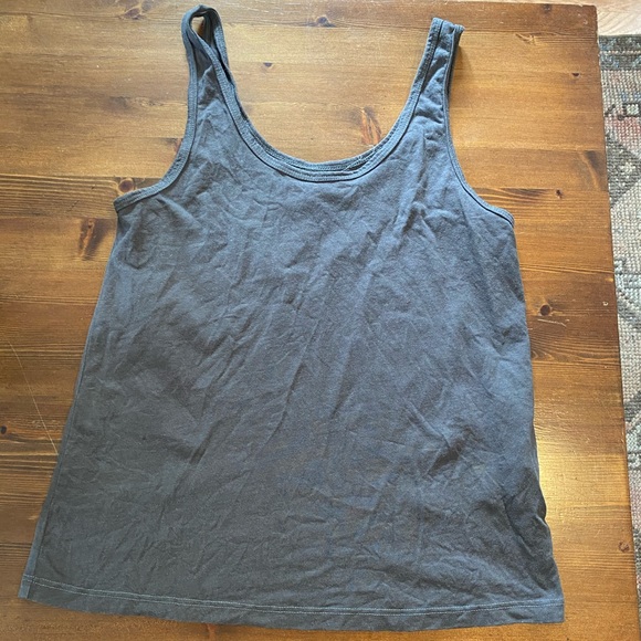 MATE the label - Layering Tank - Picture 2 of 3